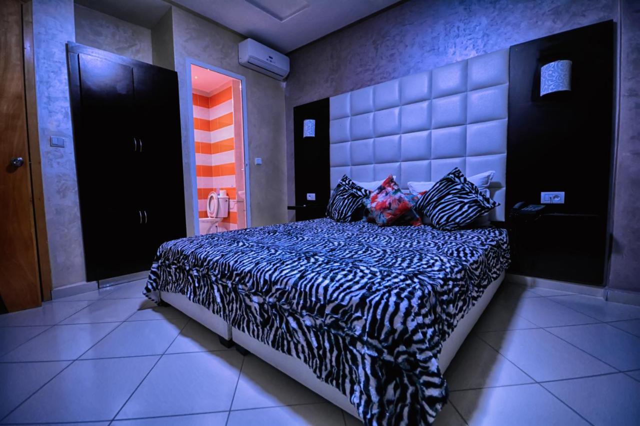 Hotel Vents Des Iles 索维拉 外观 照片